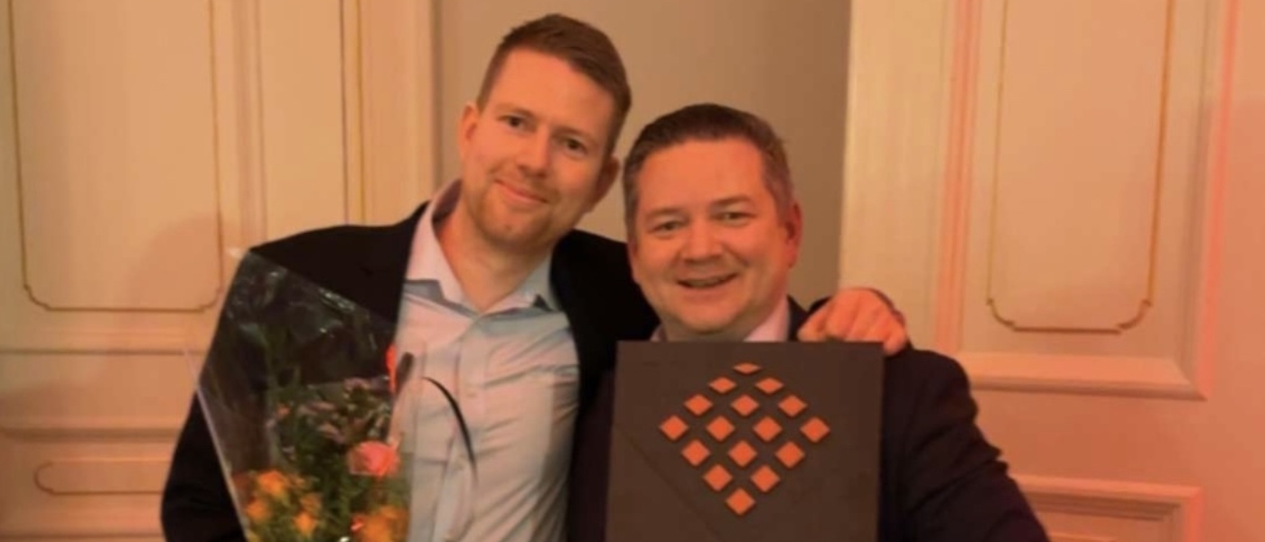 C461 CB09 185 B 4737 A358 00121 AF409 CB