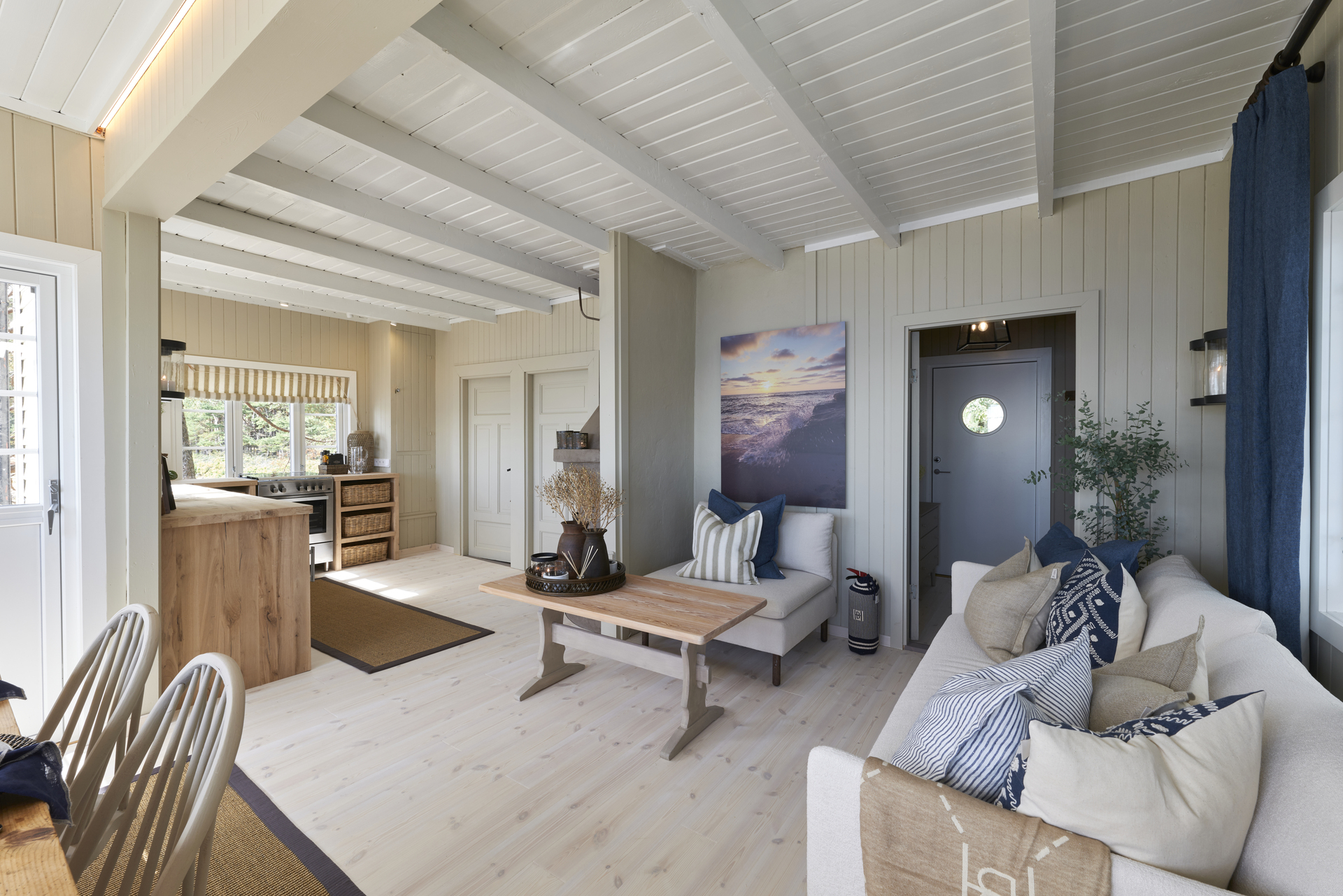 EVENTYRLIG HURUM 1761